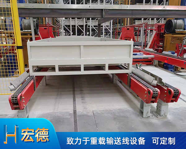  滾子鏈輸送機